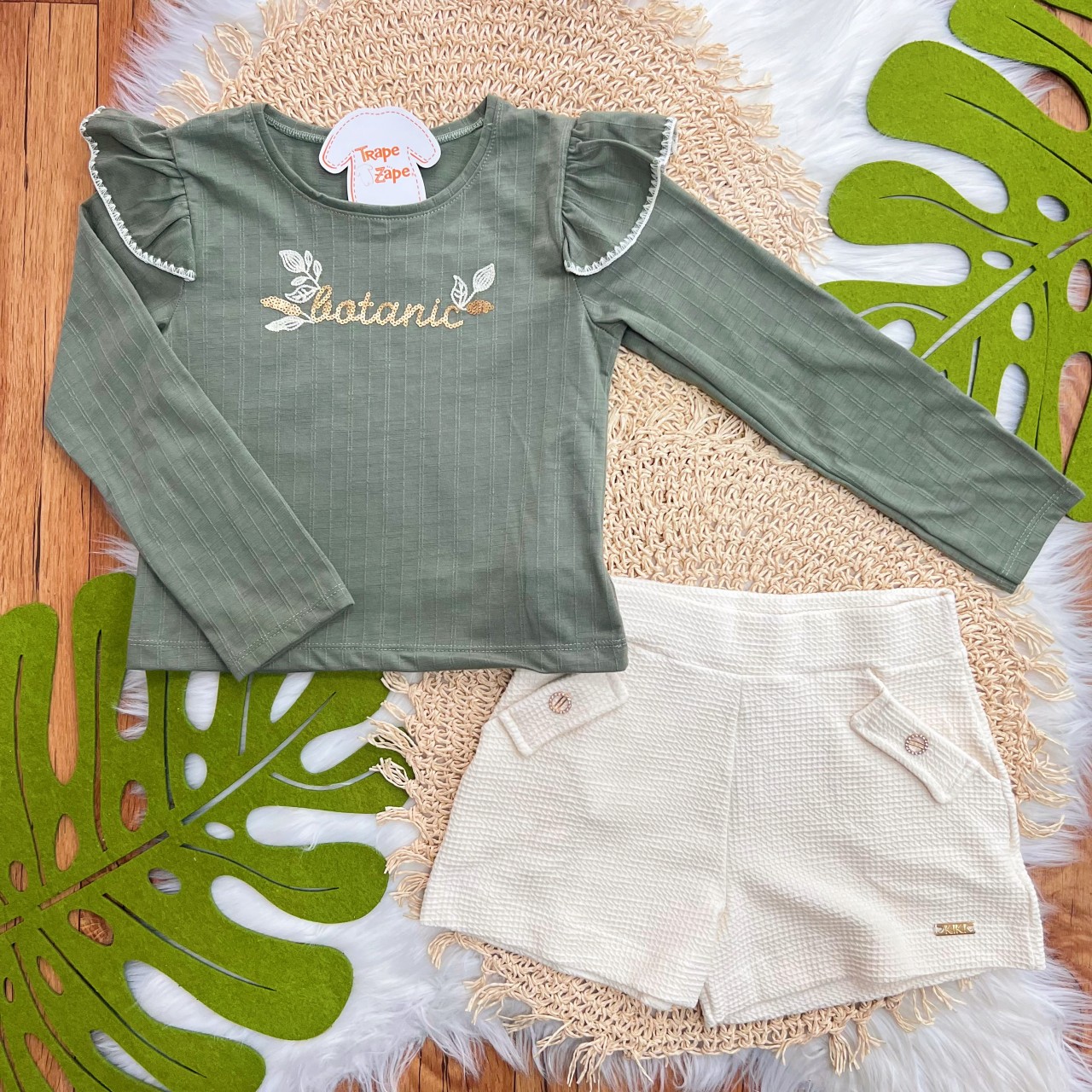 Conj. Blusa Manga Longa Botanic e Short - Verde Musgo e Areia
